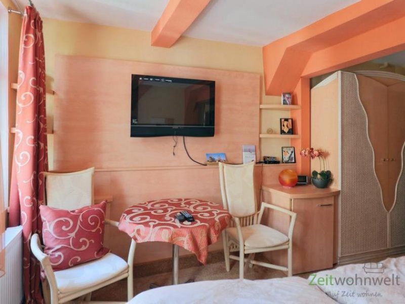 Erfurt (EF0787_M) Erfurt: Altstadt, neu möblierte 2-Zimmer-City-Wohnung direkt am Domplatz, PKW-Stellplatz inklusive Wohnung mieten