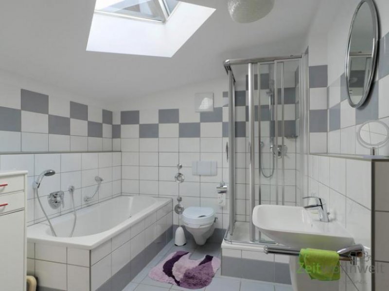 Erfurt (EF1287_M) Erfurt: Altstadt, möblierte Wohnung mit Dachterrasse nahe "Klein Venedig", TG-Stellplatz möglich Wohnung