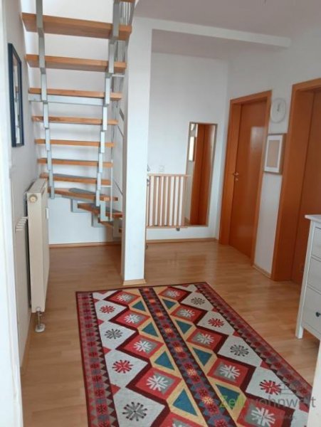 Erfurt (EF1382_M) Erfurt: Krämpfervorstadt, möblierte Maisonette-Wohnung mit 2 Schlafzimmern und Balkon in der City Wohnung mieten