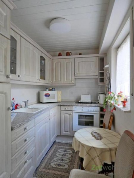 Erfurt (EF1060_M) Erfurt: Salomonsborn, preiswerte möblierte Wohnung mit sep. Hauseingang, an Wochenendheimfahrer Wohnung mieten