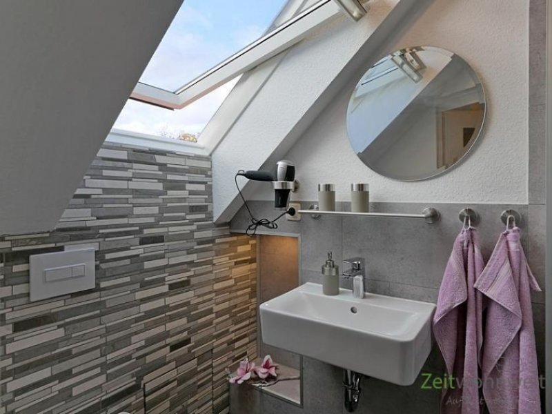 Erfurt (EF0733_M) Erfurt: Brühlervorstadt, neu renoviertes und neu möbliertes Apartment, WLAN inklusive Wohnung mieten