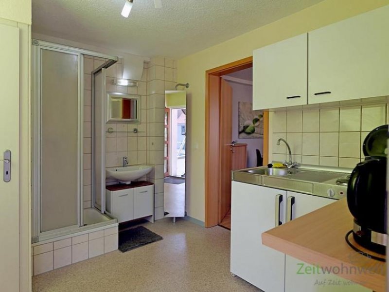 Erfurt (EF0589_M) Erfurt: Hochheim, kleine möblierte 2-Zimmer Wohnung mit sep. Hauseingang, an Wochenendheimfahrer Wohnung mieten