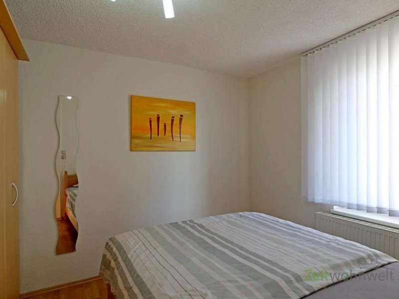 Erfurt (EF0589_M) Erfurt: Hochheim, kleine möblierte 2-Zimmer Wohnung mit sep. Hauseingang, an Wochenendheimfahrer Wohnung mieten