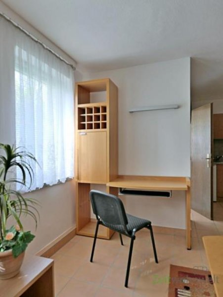 Erfurt (EF0917_M) Erfurt: Möbisburg-Rhoda, möbliertes Apartment in ruhiger Wohnlage, WLAN, für Wochenendheimfahrer Wohnung mieten