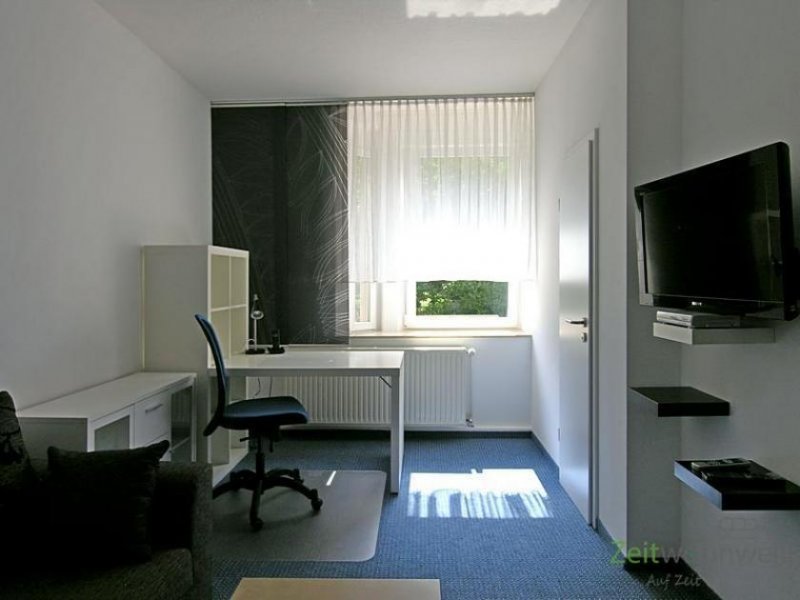 Erfurt (EF0425_Y) Erfurt: Löbervorstadt, möbliertes Zimmer mit eigenem WC/Dusche, 1. Obergeschoss, an Wochenendheimfahrer Wohnung