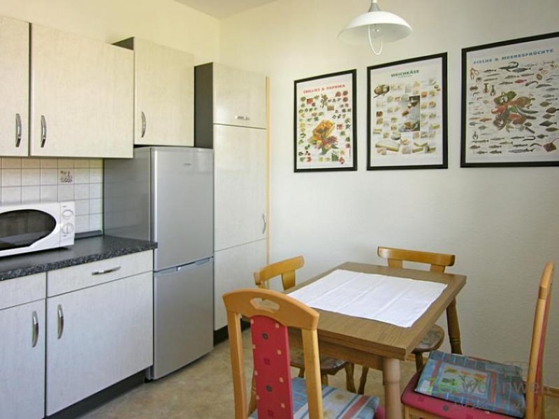 Erfurt (EF0425_Y) Erfurt: Löbervorstadt, möbliertes Zimmer mit eigenem WC/Dusche, 1. Obergeschoss, an Wochenendheimfahrer Wohnung