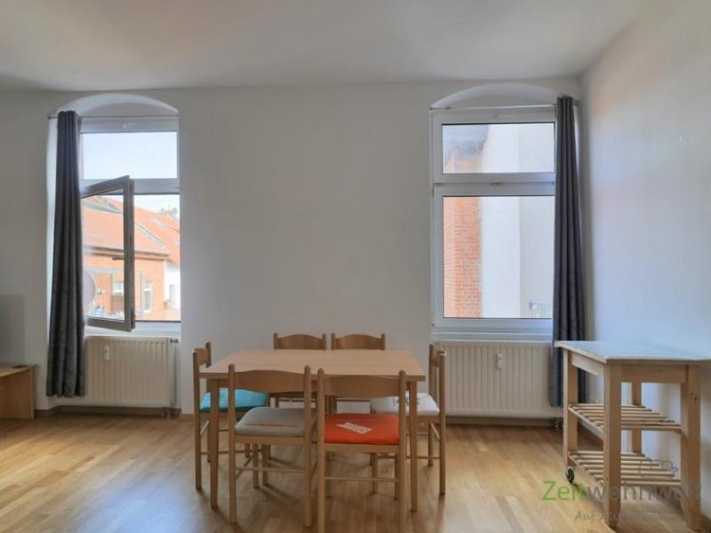 Erfurt (EF1262_M) Erfurt: Löbervorstadt, neu möblierte 2,5-Zimmer-Wohnung mit Balkon und PKW-Stellplatz Wohnung mieten