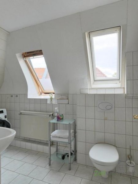 Erfurt (EF0735_M) Erfurt: Daberstedt, großzügige, möblierte Wohnung im Erfurter "Malerviertel", ruhige Wohnlage, WLAN