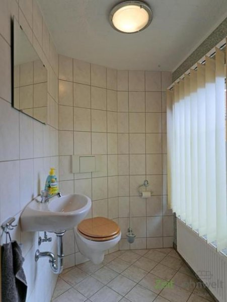 Großrudestedt (EF0648_M) Sömmerda: Großrudestedt, preiswerte 2-Zi-Wohnung mit Stellplatz und Service, an Wochenendheimfahrer Wohnung mieten