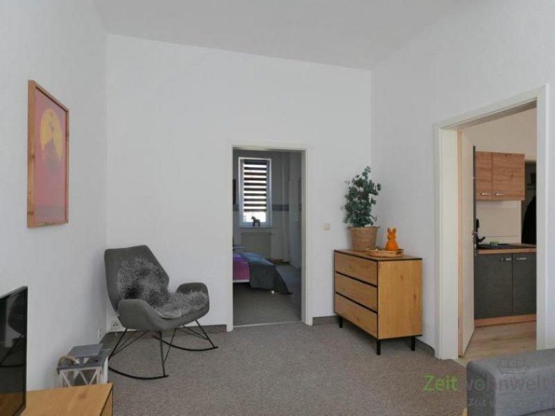 Arnstadt (EF0721_M) Arnstadt: Arnstadt: neu renovierte möblierte Wohnung, Garten am Haus, WLAN und PKW-Stellplatz inkl. Wohnung mieten