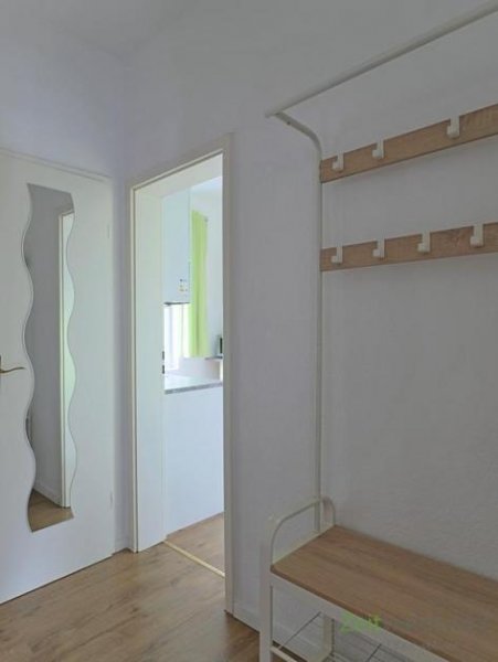 Arnstadt (EF0842_M) Arnstadt: Arnstadt, vollmöblierte 2-Zimmer-Wohnung mit WLAN, Waschmaschine direkt in der Innenstadt Wohnung mieten