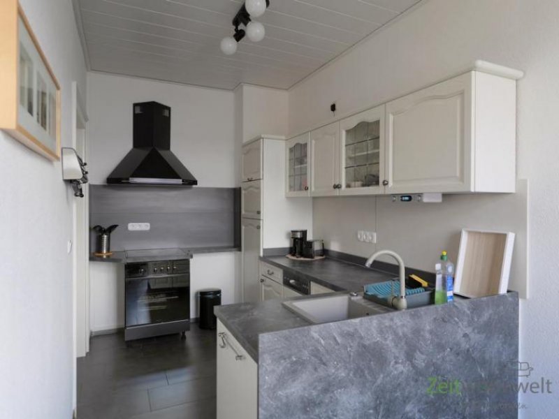 Arnstadt (EF1277_M) Arnstadt: Arnstadt, möblierte 2-Zimmer-Wohnung in der Innenstadt mit Sitzecke im Garten Wohnung mieten