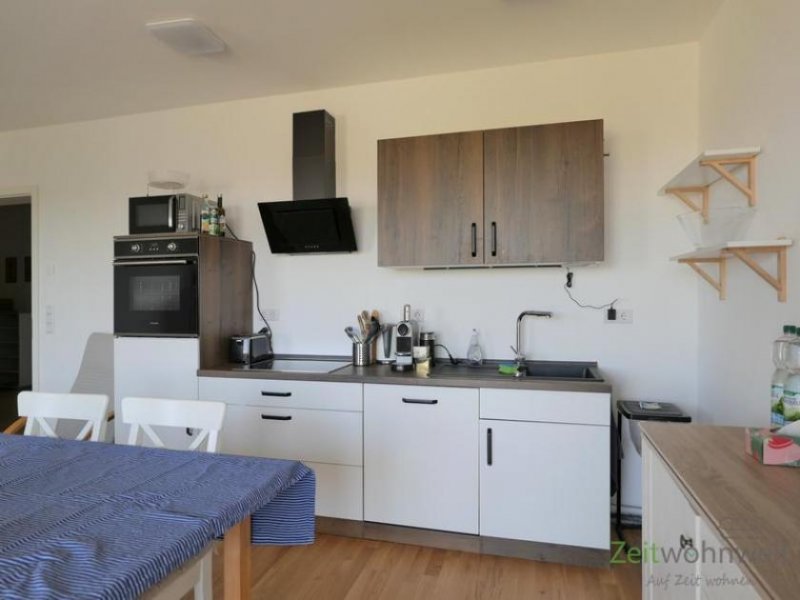 Weimar (EF1397_M) Weimar: Nordvorstadt, möblierte preiswerte Wohnung mit Aufzug und Balkon zur Zwischenmiete Wohnung mieten