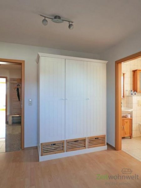 Nohra (EF1000_M) Weimar: Grammetal, ruhige möblierte Maissonette-Wohnung mit Balkon, kleines Arbeitszimmer Wohnung mieten