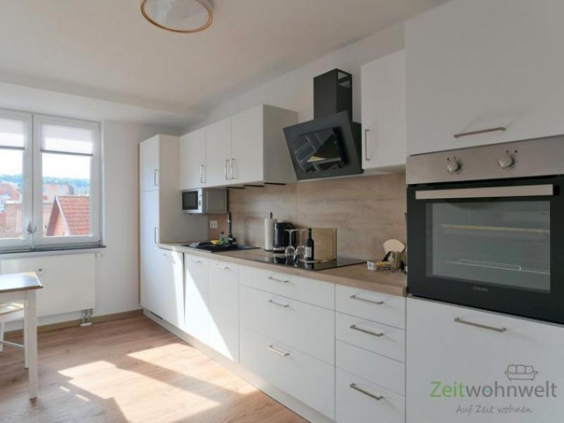 Eisenach (EF1317_M) Eisenach: Innenstadt, großzügige möblierte Wohnung mit Balkon, Grundreinigung und PKW-Stellplatz inkl. Wohnung