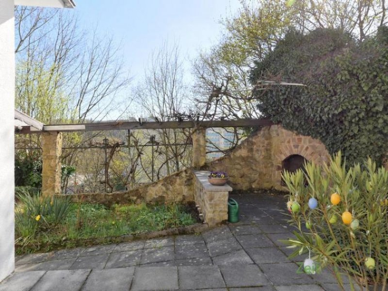 Eisenach (EF1372_M) Eisenach: Eisenach, möblierte Wohnung mit sep. Eingang und Terrasse in ruhiger grüner Ortsrandlage Wohnung mieten