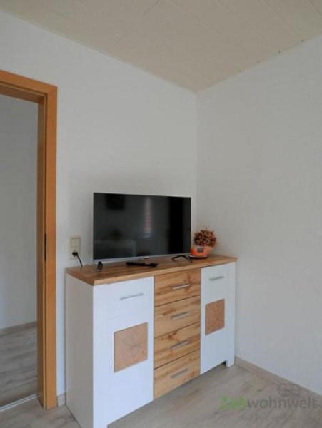 Gerstungen (EF1109_M) Eisenach: Gerstungen, preiswertes, neu möbliertes 2-Zimmer-Apartment mit Baĺkon im OT Förtha Wohnung mieten