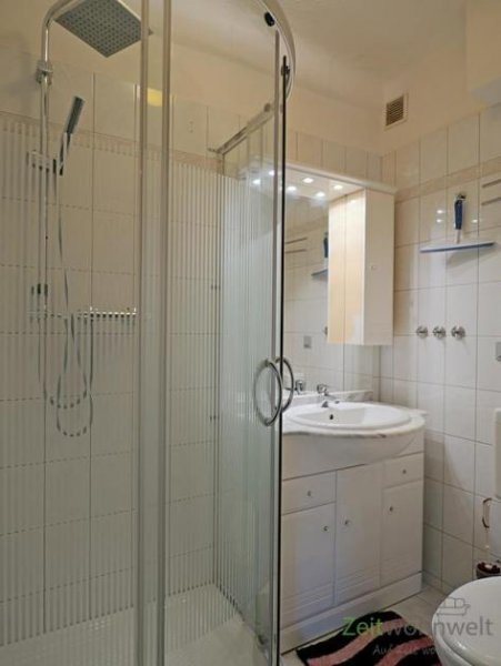 Gotha (EF0681_M) Gotha: Gotha, kleines möbliertes 1-Zimmer-Apartment mit PKW-Stellplatz, für Wochenendheimfahrer Wohnung mieten