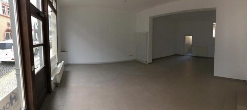 Gotha Geräumiges Ladengeschäft in der Querstrasse von Gotha Gewerbe mieten