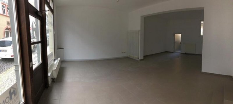 Gotha Geräumiges Ladengeschäft in der Querstrasse von Gotha Gewerbe mieten