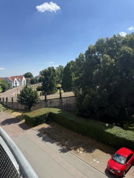 Gotha Wohnen auf 2 Ebenen mit Gallerie! Wohnung mieten