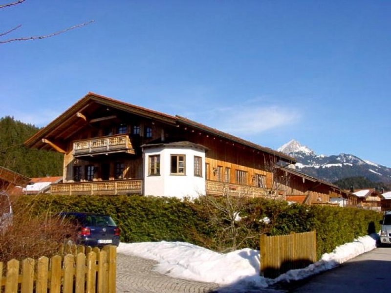 Fischbachau Großzügige 5-Zimmer-Erdgeschosswohnung mit Süd- und Westterrasse in ruhiger Wohnlage Wohnung mieten