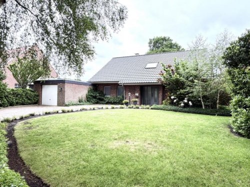 Westoverledingen Häuser von Privat * Haus zur Miete * Baujahr 2007 * großer Garten * 6 Zimmer * Garage * Top Raumaufteilung * 2 Bäder * Haus 