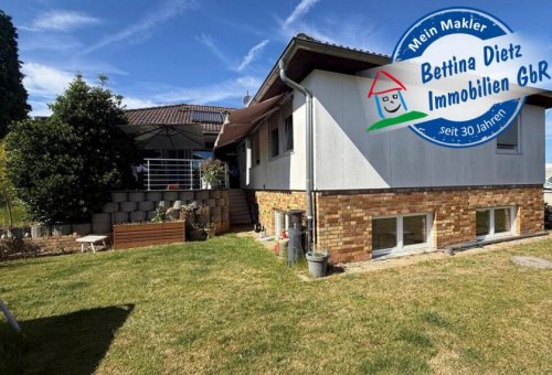 Eppertshausen Immobilienportal DIETZ: ZWEITER BEZUG nach Sanierung! Einfamilienhaus mit ELW oder Büro, 2 Garagen und Garten Haus 