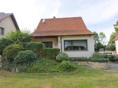 Gotha Häuser (EF1310_M) Gotha: Sundhausen, möbliertes Wohnhaus mit 2 Bädern, Grundstück und Terrasse Haus 