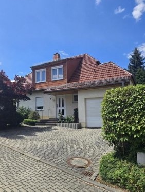Dresden Häuser Dresden... ein wirklich anheimelndes Refugium in Bestlage Haus kaufen
