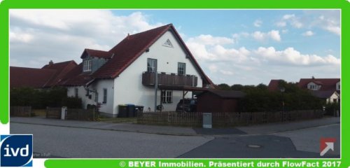 Ottendorf-Okrilla Hausangebote Modernes Reihenendhaus mit Terrasse, Balkon, Carport und ausgebautem Dachgeschoss Haus kaufen