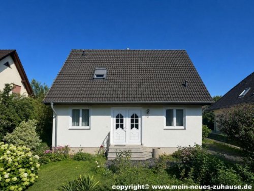 Cottbus Häuser Einfamilienhaus mit Einliegerwohnung in ruhiger Lage - Eigennutzung mit Vermietungspotential! Haus kaufen