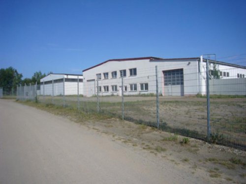 Lieskau (Landkreis Elbe-Elster) Immobilien Inserate Hallenkomplex nahe der Autobahn A13 Gewerbe kaufen