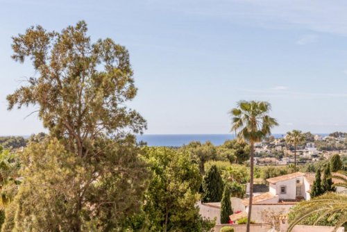 Moraira Immobilien Villa mit 4 Schlafzimmern, 3 Bädern, Privatpool und fantastischem Meerblick Haus kaufen