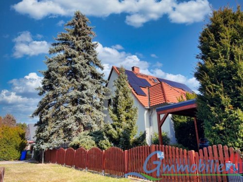 Leipzig Immobilienportal Ein Paradies für Genießer: Traumhaus mit Pool und Sauna in Leipzig-Mölkau auf großem Grundstück in ruhiger Seitenstraße