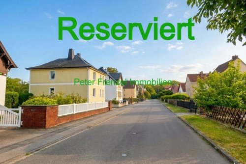 Naunhof Inserate von Häusern gepflegtes Einfamilienhaus mit Pool, großem Garten und 2 Garagen Haus kaufen
