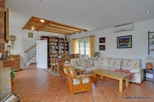 Santa Ponsa Mietwohnungen Gepflegte Villa mit Teil-Meerblick Haus kaufen