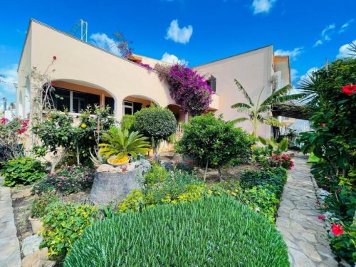 S'Illot - Cala Morlanda Immobilien Einfamilienhaus mit Gästestudio in der Cala Morlanda Haus kaufen
