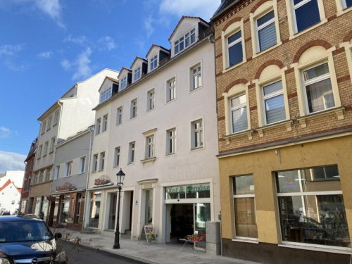 Zwickau Immobilien Zwickau-Innenstadt! Helle 2RW im 2. OG, Wintergarten, Laminat, alles fußläufig erreichbar Wohnung kaufen