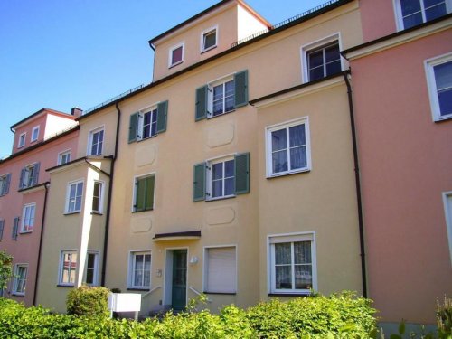 Zwickau Wohnungen Vermietete 2-Raumwohnung in Marienthal mit Balkon, Tageslichtbad u. Stpl.! Blick ins Erzgebirge! Wohnung kaufen