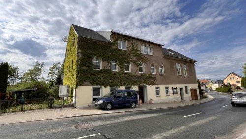 Crinitzberg Häuser OHNE BANK! Ehemalige Gaststätte mit Saal und 2 Wohnungen Haus kaufen