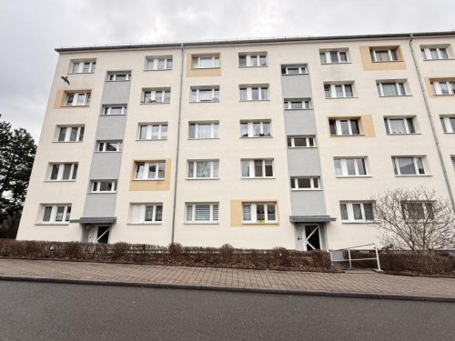 Glauchau Wohnungen 2-Raumwhg. mit Stellpl., 2 Garagen, EBK & Balkon in gepflegter Wohnanlage in Glauchau! Wohnung kaufen
