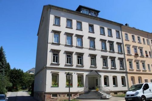 Chemnitz Immobilien Inserate Vollvermietetes und TOP saniertes MFH mit Balkonen und extra Garagengrundstück in guter Lage Haus kaufen