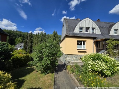 Chemnitz Günstiges Haus Modernisierte Doppelhaushälfte mit großem Garten, Kamin, Terrasse und Ausbaureserve in Harthau Haus kaufen