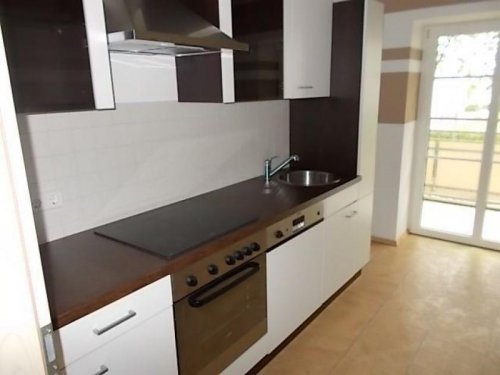 Chemnitz Immobilien Vermietete 2-Zimmer mit Laminat, Einbauküche, Balkon und Wannenbad in Bestlage! Wohnung kaufen