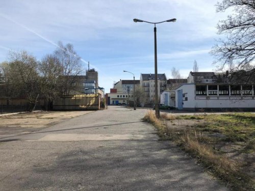 Chemnitz Immobilien Innerstädtische Baugrundstück - Geschoßwohnungsbau - Wohnen - mit Altbestand Grundstück kaufen