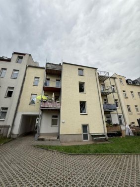 Chemnitz Gewerbe Immobilien Vollvermietetes und großes MFH mit Balkonen und Stellplätzen in guter und ruhiger Lage! Gewerbe kaufen