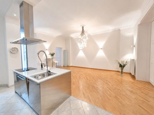 Berlin Wohnungen Exklusive Etagenwohnung in Toplage im Herzen von Berlin-Mitte Wohnung kaufen
