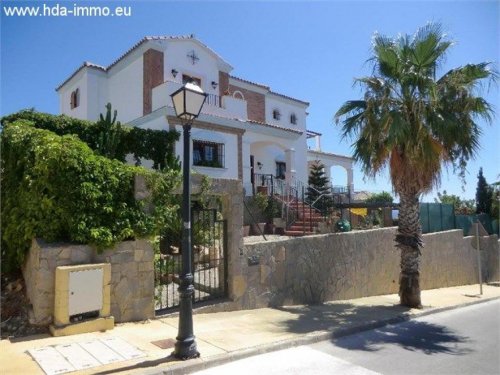 La Alcaidesa Immobilien hda-immo.e: Spektakuläre Villa nahe dem Meer und Golfplätze in La Alcaidesa Haus kaufen