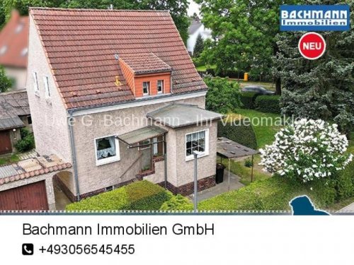 Berlin Häuser Berlin / Kaulsdorf: Sanierungsbedürftiges Einfamilienhaus mit 4 Zimmern auf einem gr. Grundstück Haus kaufen